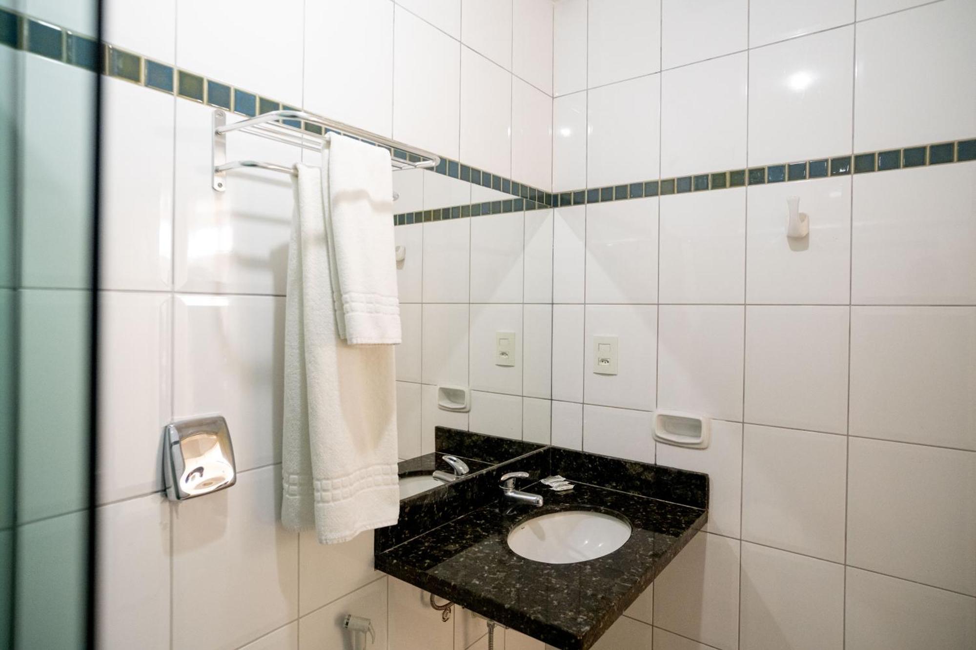 Hotel Conceicao Linhares Luaran gambar